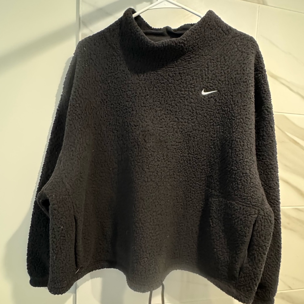 Nike Therma-FIT Fleece Training Sweatshirt (Plus Size)